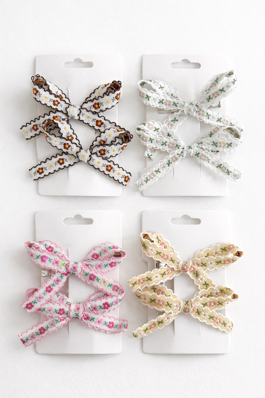 Heirloom Bloom Piggies